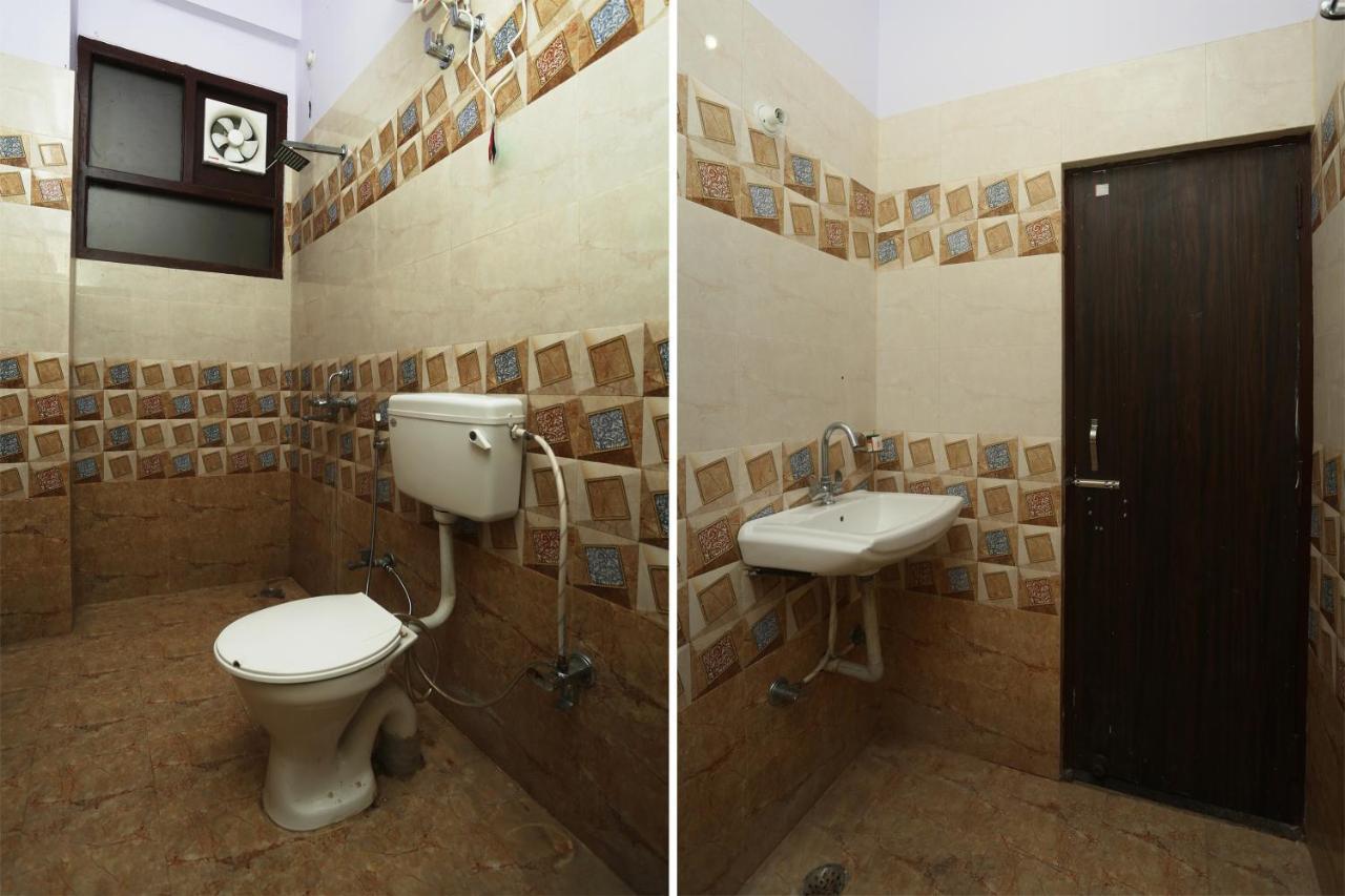 Oyo 16995 Sr Blessings Chinhat Exterior foto